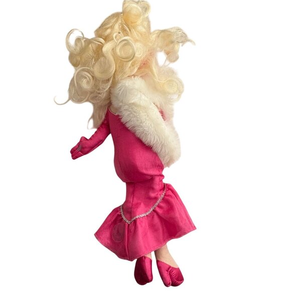 The Disney Store Miss Piggy 17" Plush/Stuffed Character-GUC - Picture 5 of 8